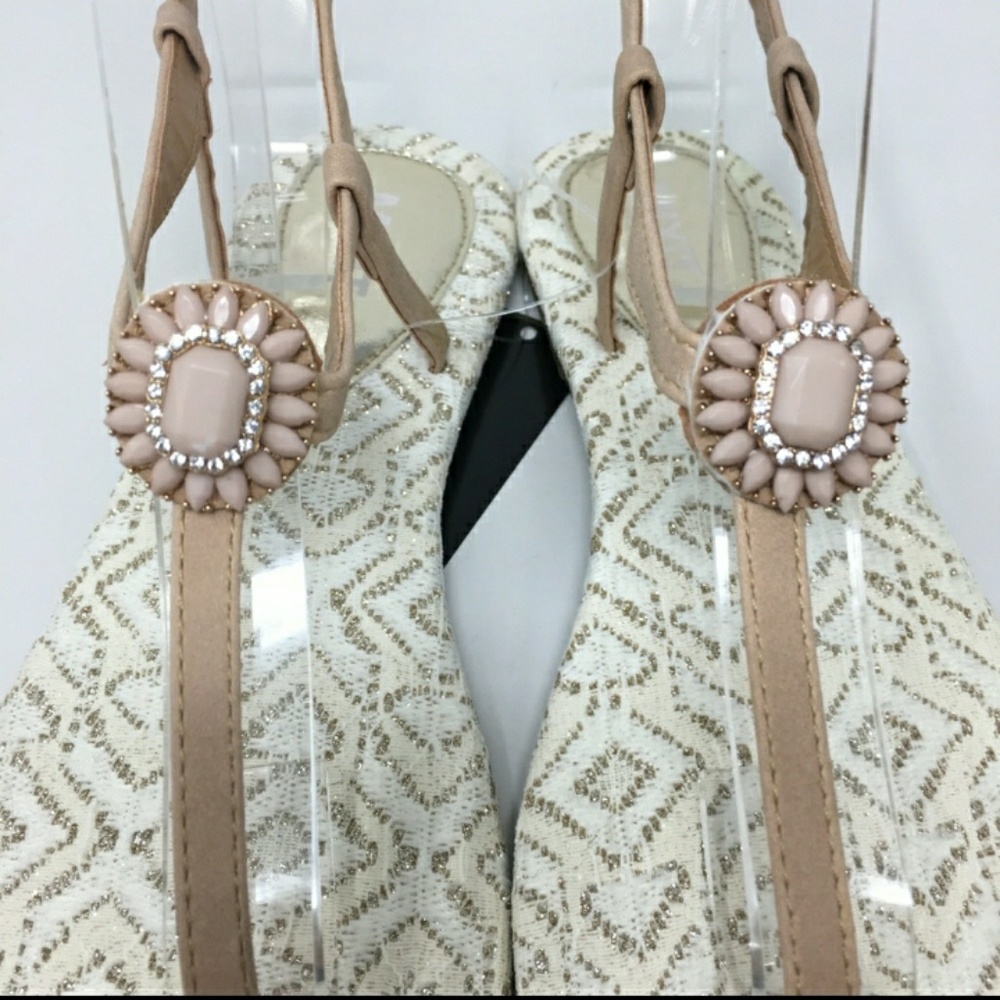 NEW! NUDE RHINESTONE SANDALS